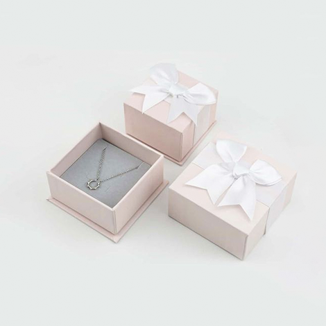 Necklace Boxes 